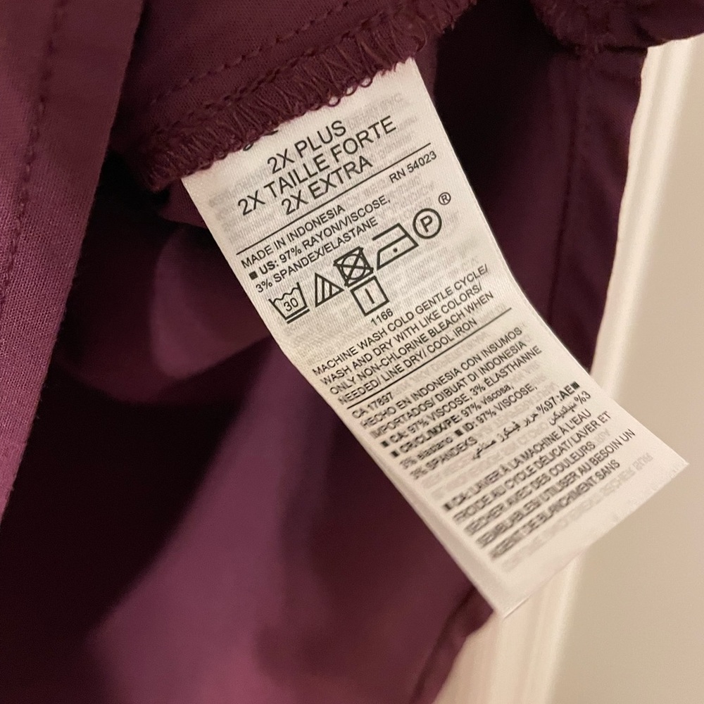 Old Navy NWOT Women's Long Sleeved Top - Picture 5 of 5